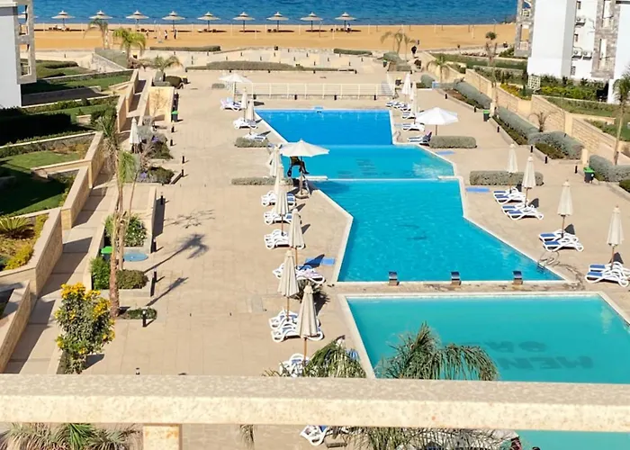 Cozy Sea View Near And Pools * Ain Sukhna