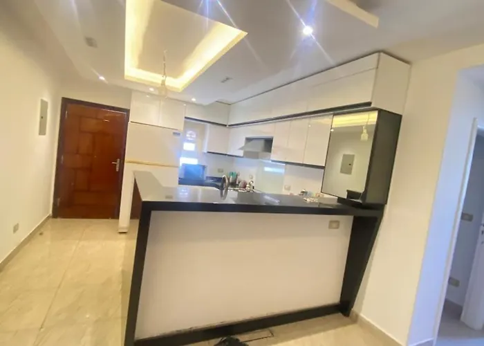 Apartment Cozy Sea View Near And Pools